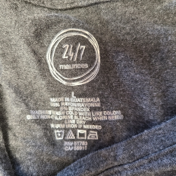 Maurices 24/7 long sleeve gray large tee - Picture 2 of 4